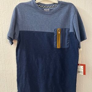 NWT Boys Mossimo T-shirt Size S(6/7)